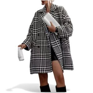 Stylish Black and White Houndstooth oversized Coat size XL